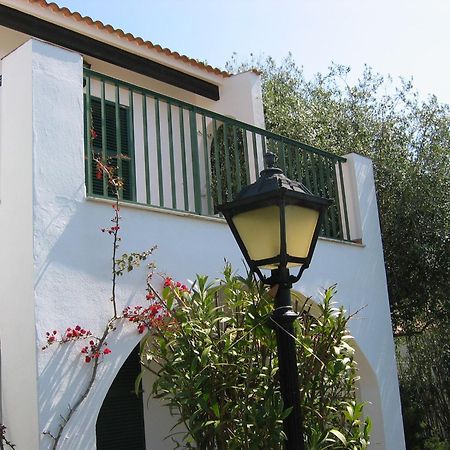 Apartamentos Marivent Cala'N Blanes  Exterior foto
