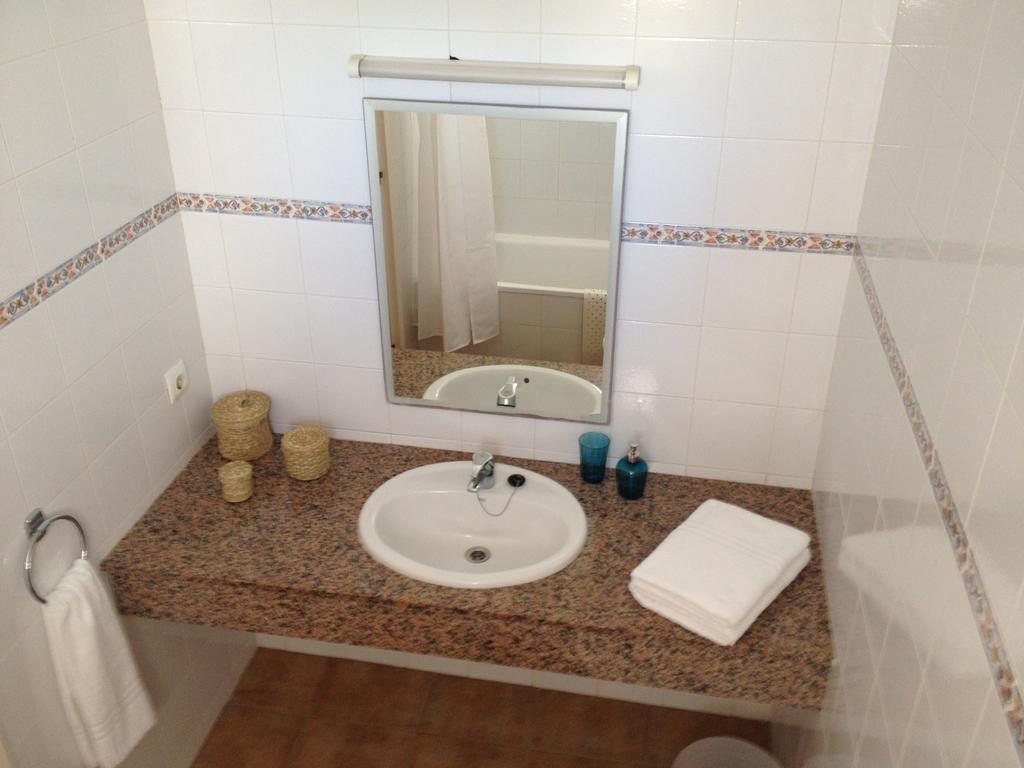 Apartamentos Marivent Cala'N Blanes  Exterior foto